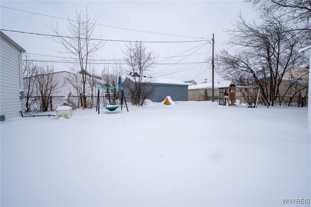 14 Dundee Street, Buffalo, NY 14220