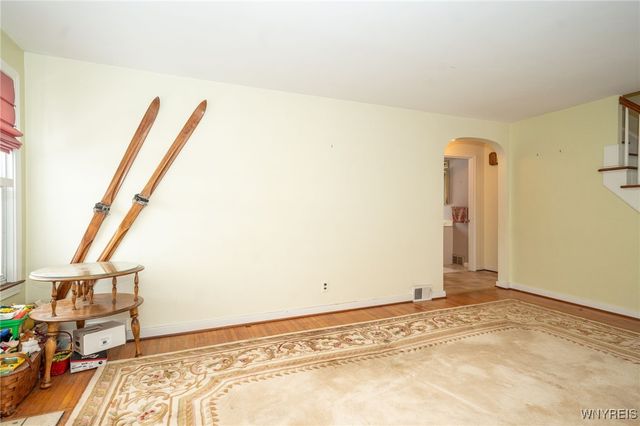 14 Dundee Street, Buffalo, NY 14220