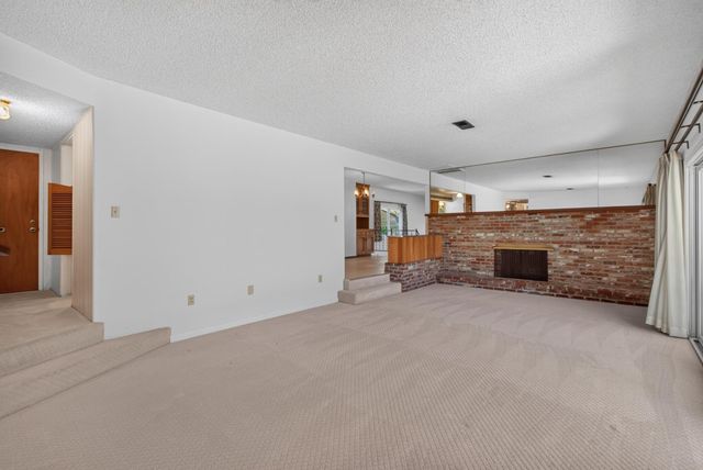 6516 Meadowcreek Way, Citrus Heights, CA 95621