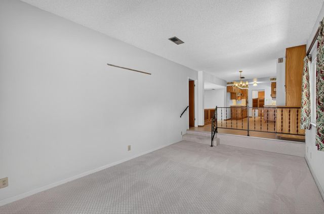 6516 Meadowcreek Way, Citrus Heights, CA 95621