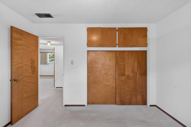 6516 Meadowcreek Way, Citrus Heights, CA 95621