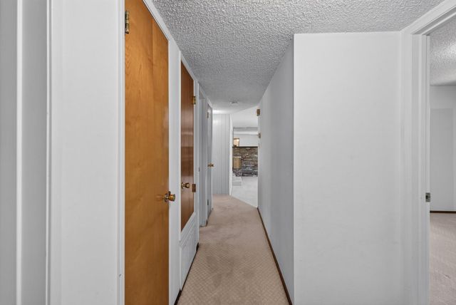6516 Meadowcreek Way, Citrus Heights, CA 95621