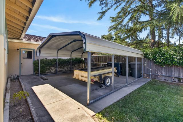 6516 Meadowcreek Way, Citrus Heights, CA 95621