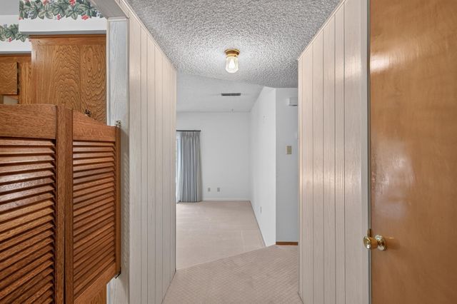 6516 Meadowcreek Way, Citrus Heights, CA 95621