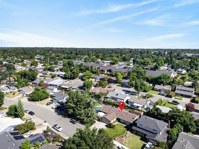 6516 Meadowcreek Way, Citrus Heights, CA 95621