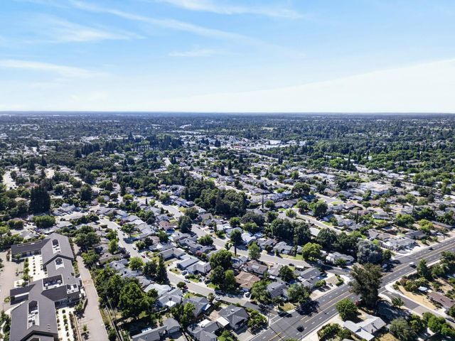 6516 Meadowcreek Way, Citrus Heights, CA 95621