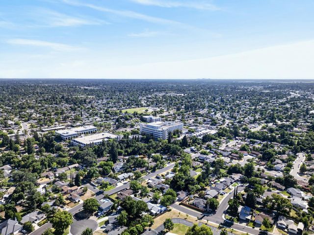 6516 Meadowcreek Way, Citrus Heights, CA 95621