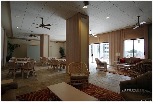 999 Wilder Avenue 201, Honolulu, HI 96822