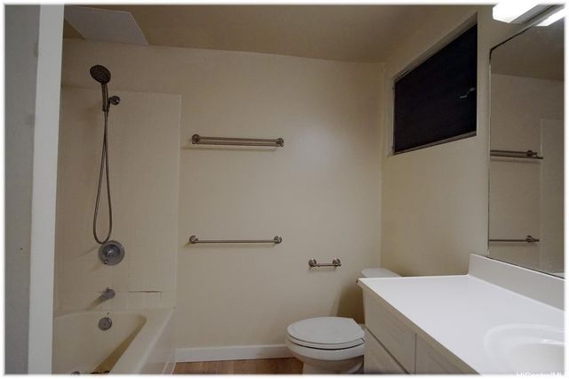 999 Wilder Avenue 201, Honolulu, HI 96822