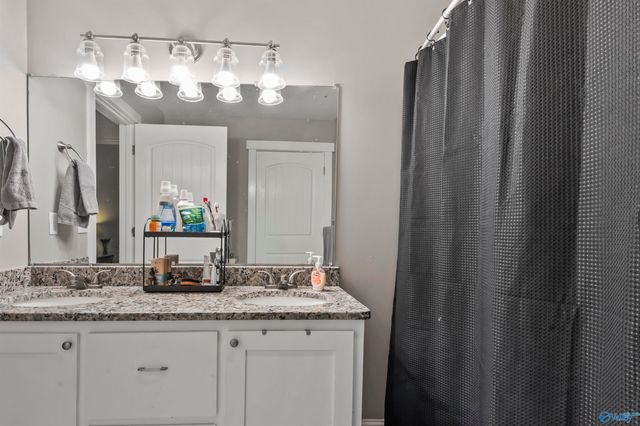 155 Cumberlind Drive, Guntersville, AL 35976