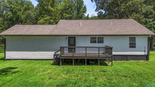 155 Cumberlind Drive, Guntersville, AL 35976