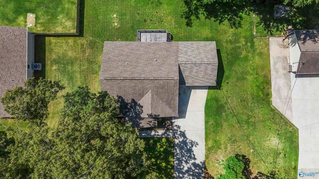 155 Cumberlind Drive, Guntersville, AL 35976