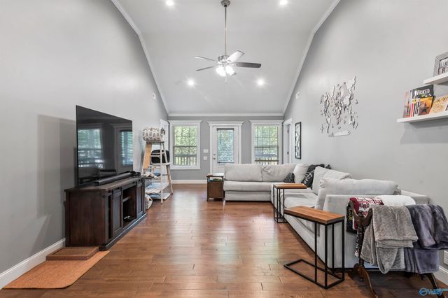 155 Cumberlind Drive, Guntersville, AL 35976
