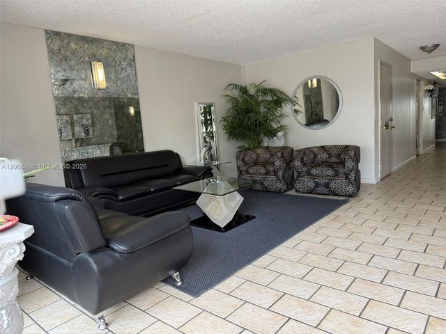4880 NW 22nd Street 307, Lauderhill, FL 33313