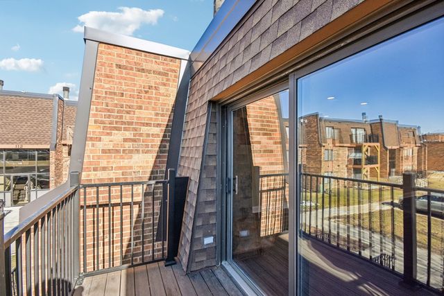 108 Mullingar Court 2D, Schaumburg, IL 60193