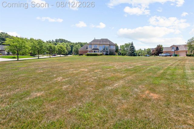 50940 Park Place Drive, Novi, MI 48167