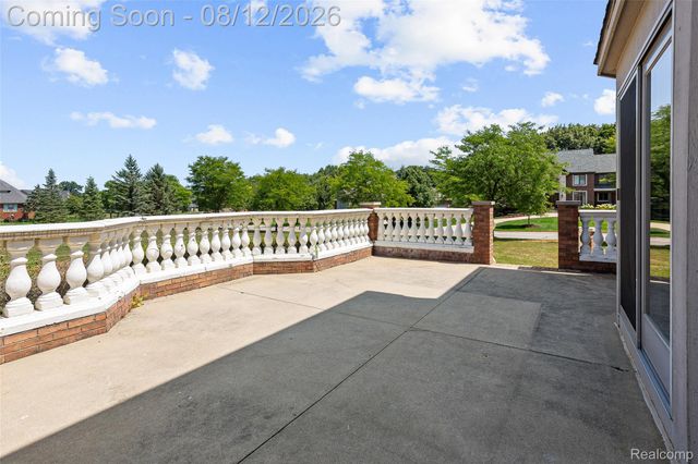 50940 Park Place Drive, Novi, MI 48167