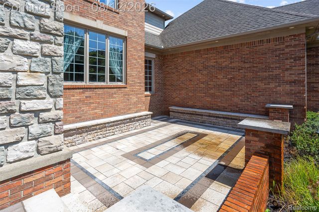 50940 Park Place Drive, Novi, MI 48167