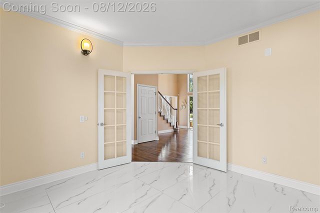 50940 Park Place Drive, Novi, MI 48167
