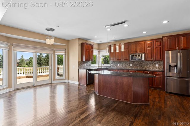 50940 Park Place Drive, Novi, MI 48167