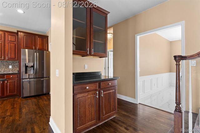 50940 Park Place Drive, Novi, MI 48167