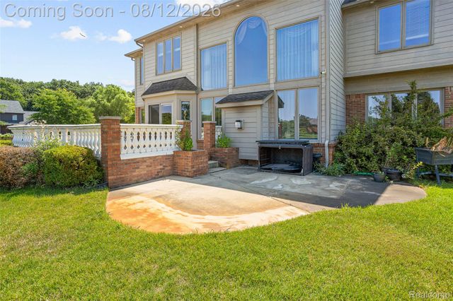 50940 Park Place Drive, Novi, MI 48167