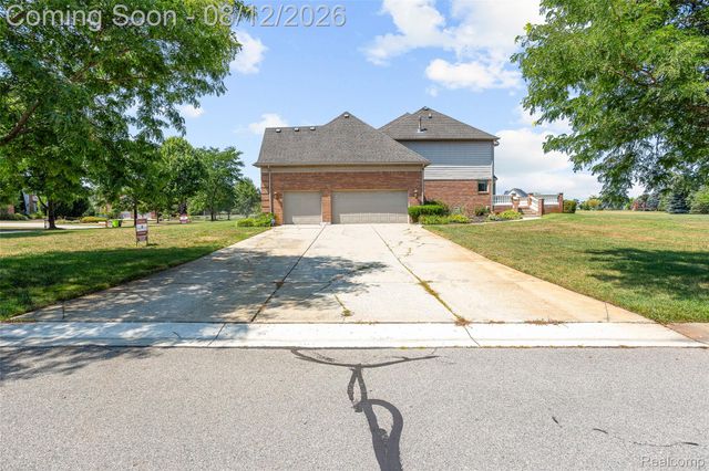 50940 Park Place Drive, Novi, MI 48167