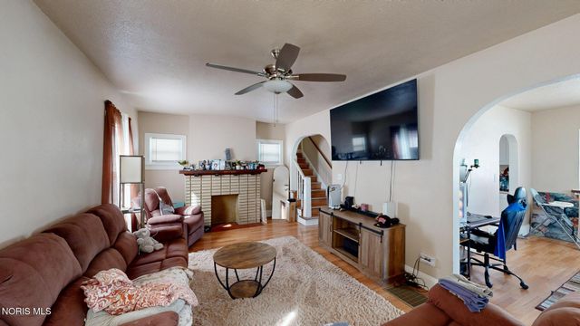 4447 Walker Avenue, Toledo, OH 43612