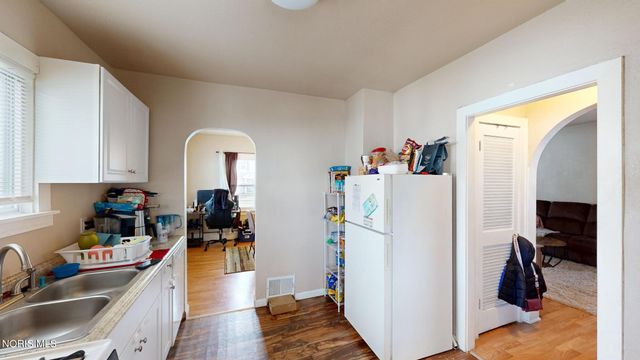 4447 Walker Avenue, Toledo, OH 43612