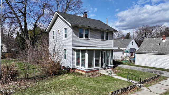 4447 Walker Avenue, Toledo, OH 43612