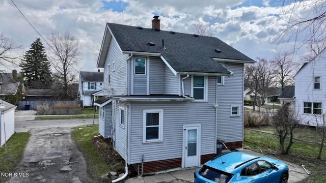 4447 Walker Avenue, Toledo, OH 43612