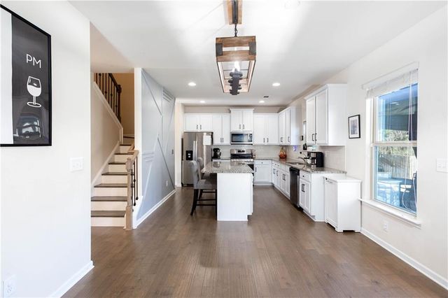 7999 Dawson Lane, Douglasville, GA 30134