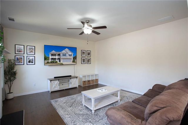 7999 Dawson Lane, Douglasville, GA 30134