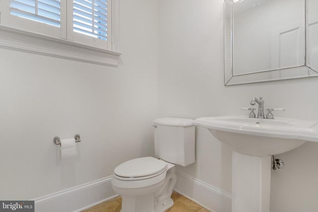 204 FAUQUIER ST, Fredericksburg, VA 22401