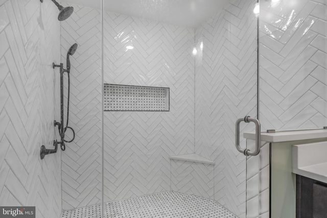 204 FAUQUIER ST, Fredericksburg, VA 22401