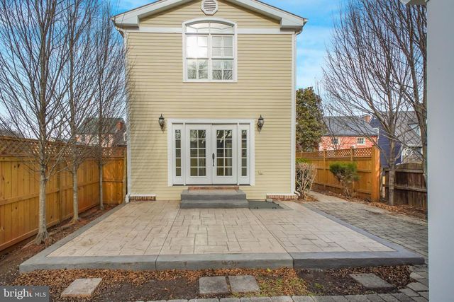 204 FAUQUIER ST, Fredericksburg, VA 22401