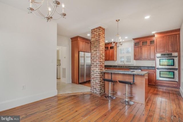 204 FAUQUIER ST, Fredericksburg, VA 22401