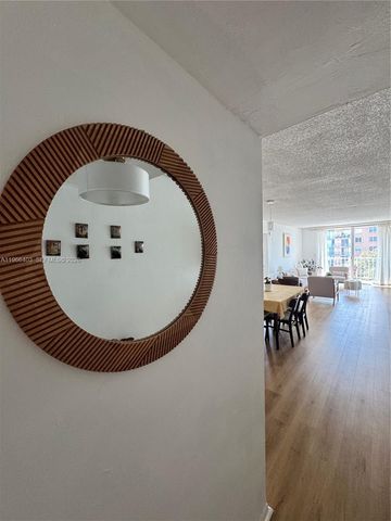 1470 NE 125th Ter 407, North Miami, FL 33161