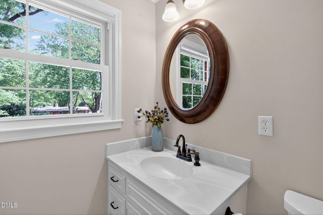 6700 Brookmeade Place, Raleigh, NC 27612