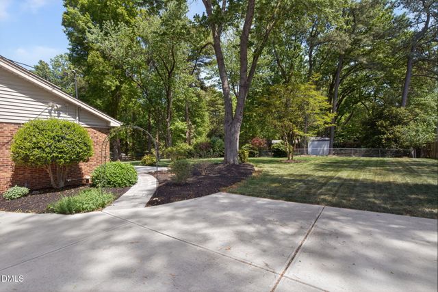 6700 Brookmeade Place, Raleigh, NC 27612