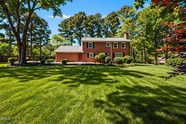 6700 Brookmeade Place, Raleigh, NC 27612