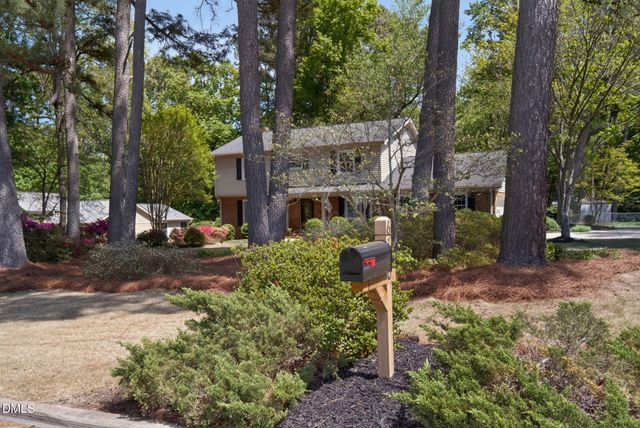 6700 Brookmeade Place, Raleigh, NC 27612