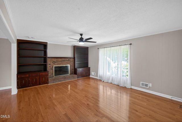 6700 Brookmeade Place, Raleigh, NC 27612