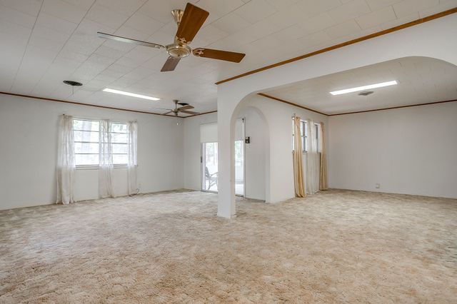 616 Post Oak Drive, Hurst, TX 76053