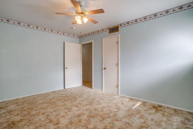 616 Post Oak Drive, Hurst, TX 76053