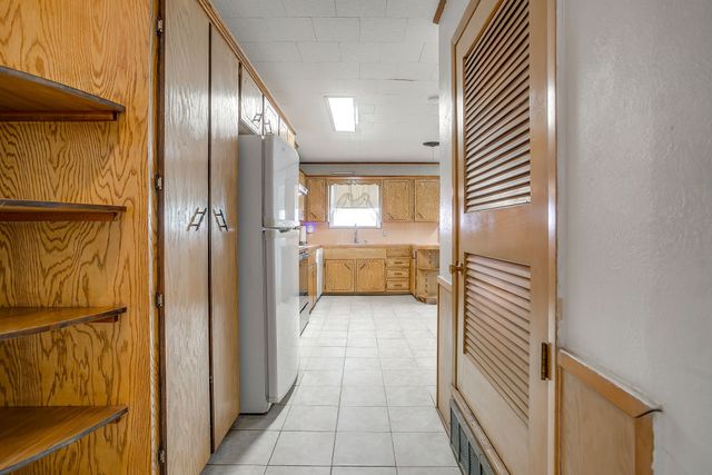 616 Post Oak Drive, Hurst, TX 76053