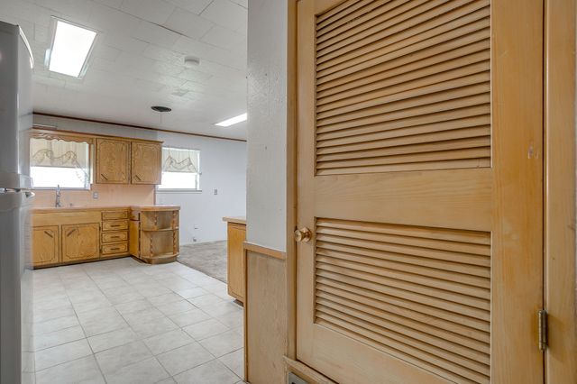 616 Post Oak Drive, Hurst, TX 76053