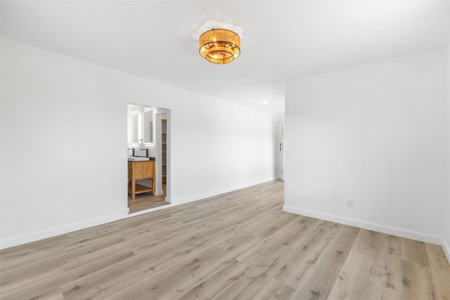 211 Spruce Street, Santa Fe, NM 87501