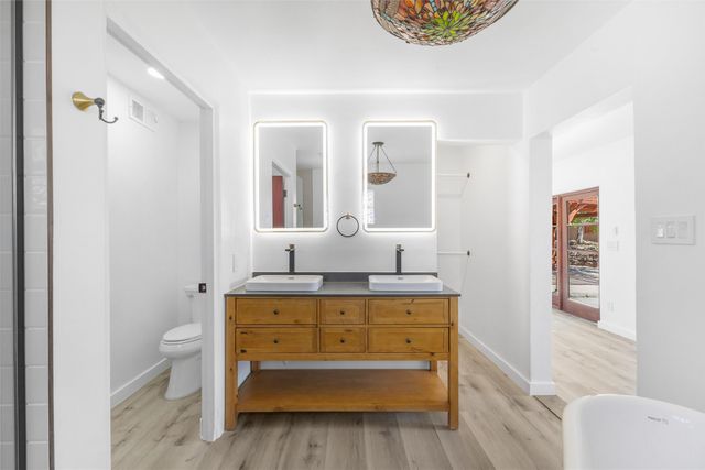 211 Spruce Street, Santa Fe, NM 87501
