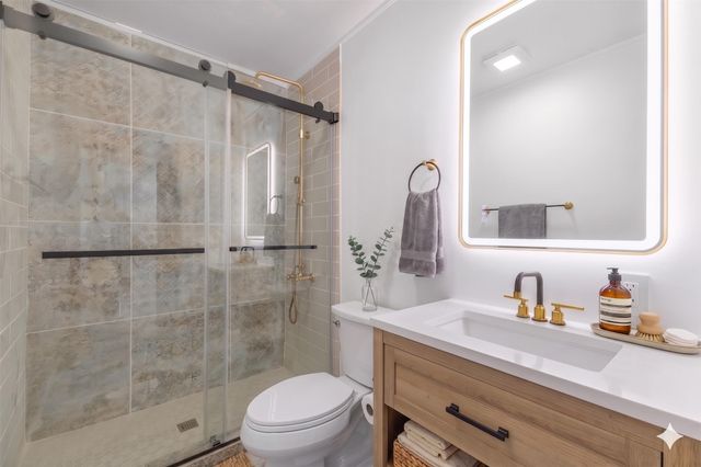 211 Spruce Street, Santa Fe, NM 87501